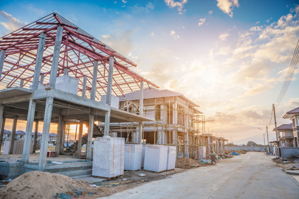 New construction rises while builder confidence dips - BuildFax